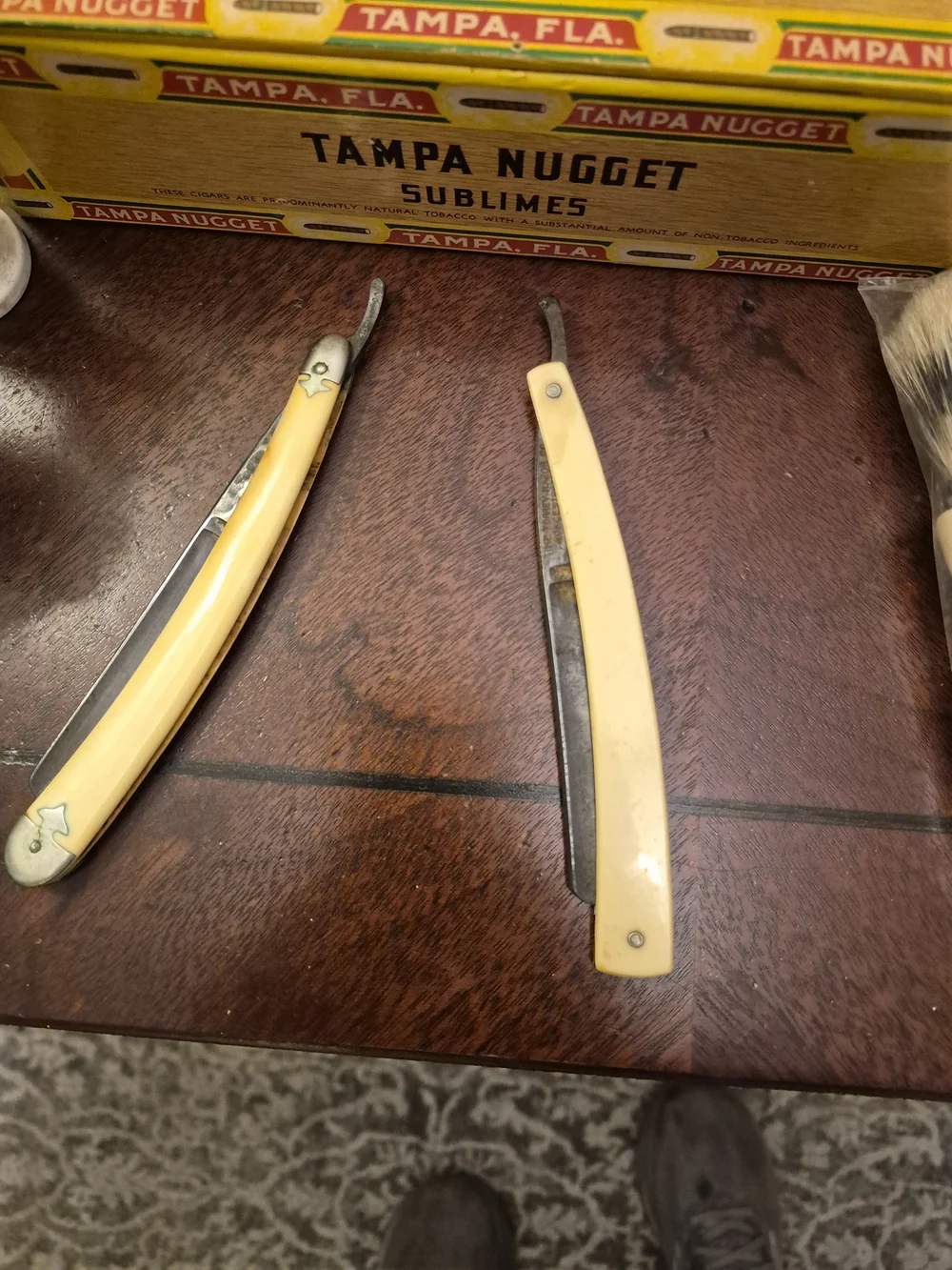 Old Spice White After Shave And Cologne With Ever-ready Brush And Straight Razor